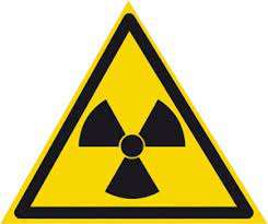 W 05 Опасно. Радиоактивные вещества или ионизирующее излучение.
